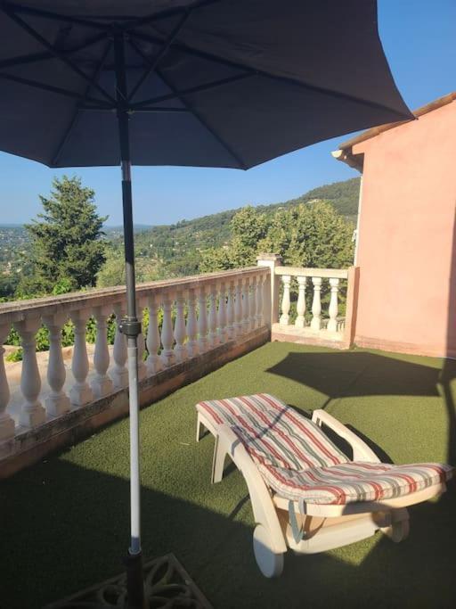 De 1 A 6 Avec Terrasse Solarium, Vue Panoramique Et Parking Gratuit Apartman Grasse Kültér fotó